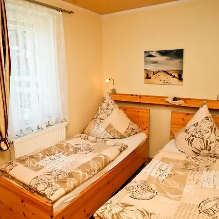 Idyllic In Bastorf With Balcony Kägsdorf